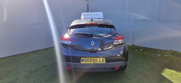 Used Renault Megane 2015 for sale - 76245039: Photo 9