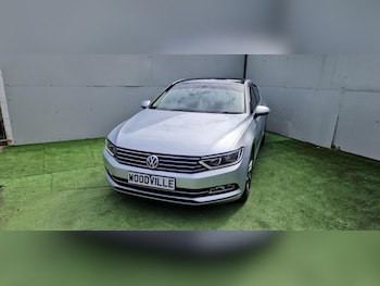 2017 (07) - Passat Gt Tdi Bluemotion Technology 4-Door