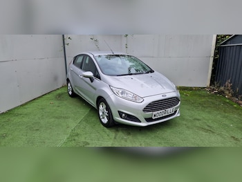 Used Ford Fiesta 2017 for sale - 75830088: Photo