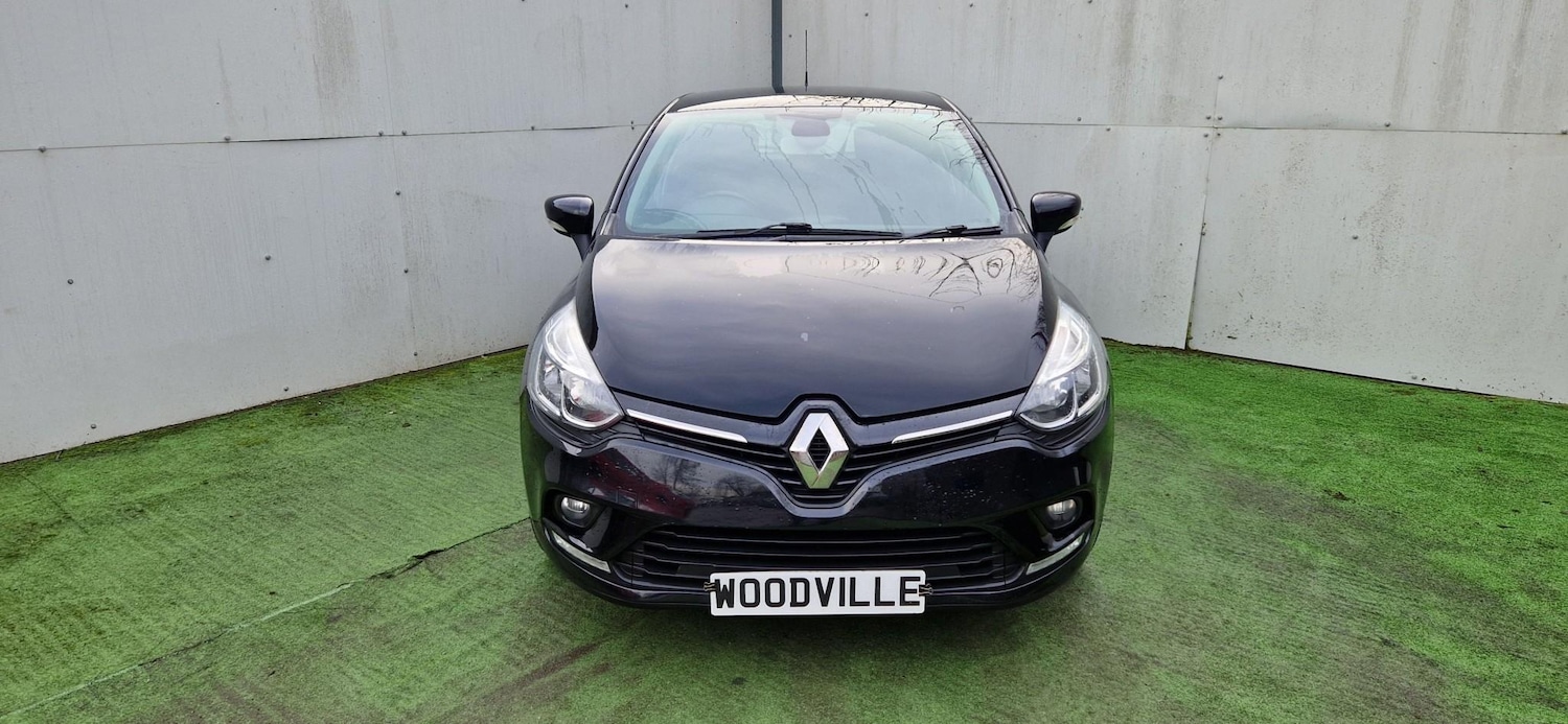 Used Renault Clio 2017 for sale - 76819675: Photo 2