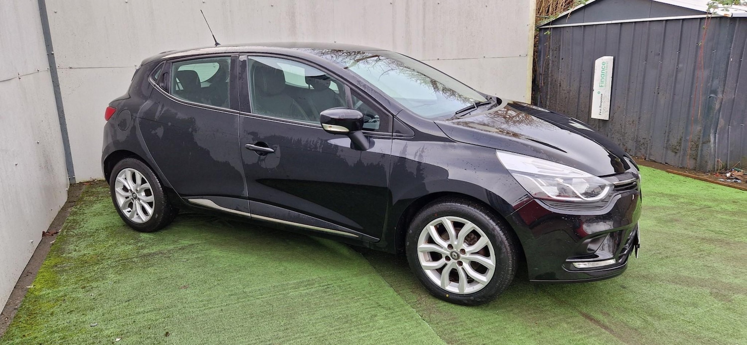 Used Renault Clio 2017 for sale - 76819675: Photo 4