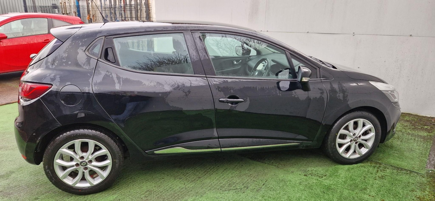 Used Renault Clio 2017 for sale - 76819675: Photo 5