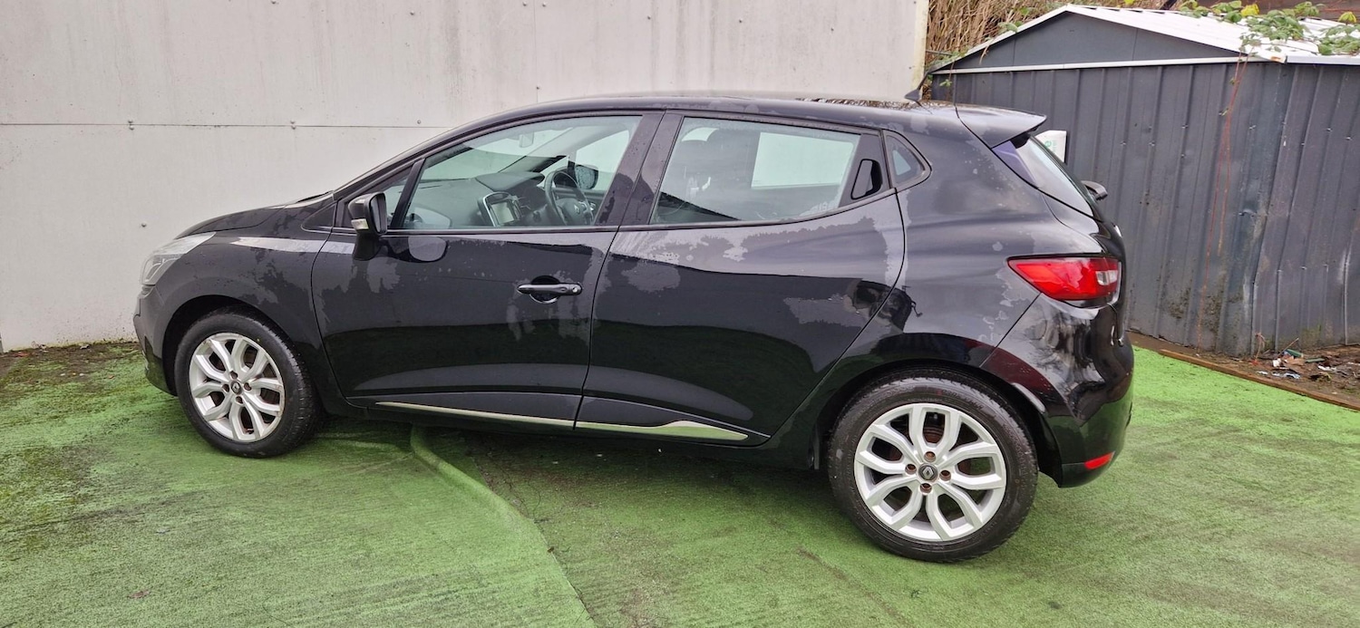 Used Renault Clio 2017 for sale - 76819675: Photo 6