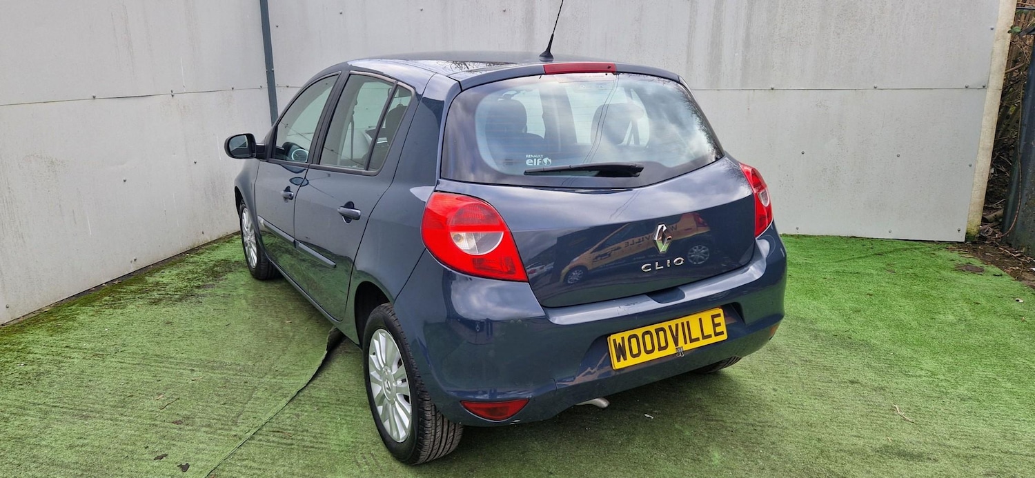 Used Renault Clio 2012 for sale - 77421211: Photo 10