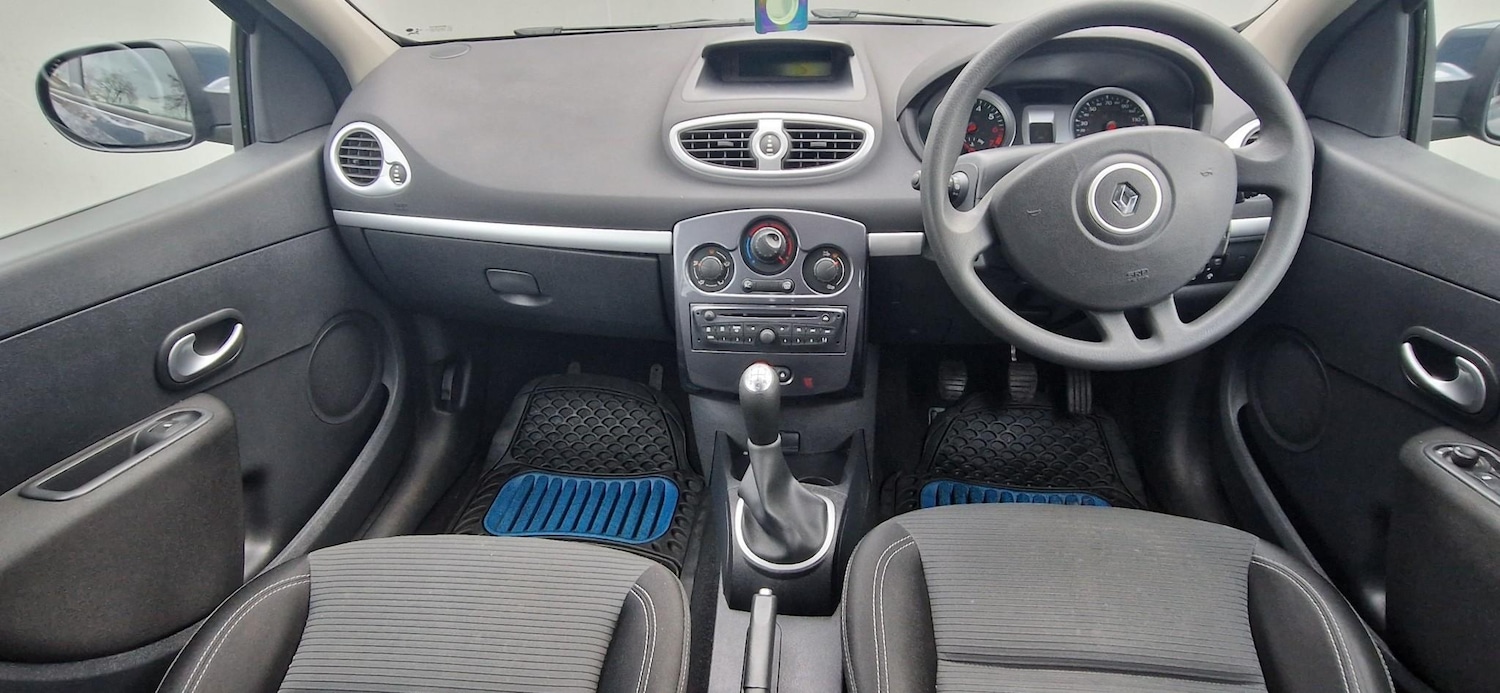 Used Renault Clio 2012 for sale - 77421211: Photo 11