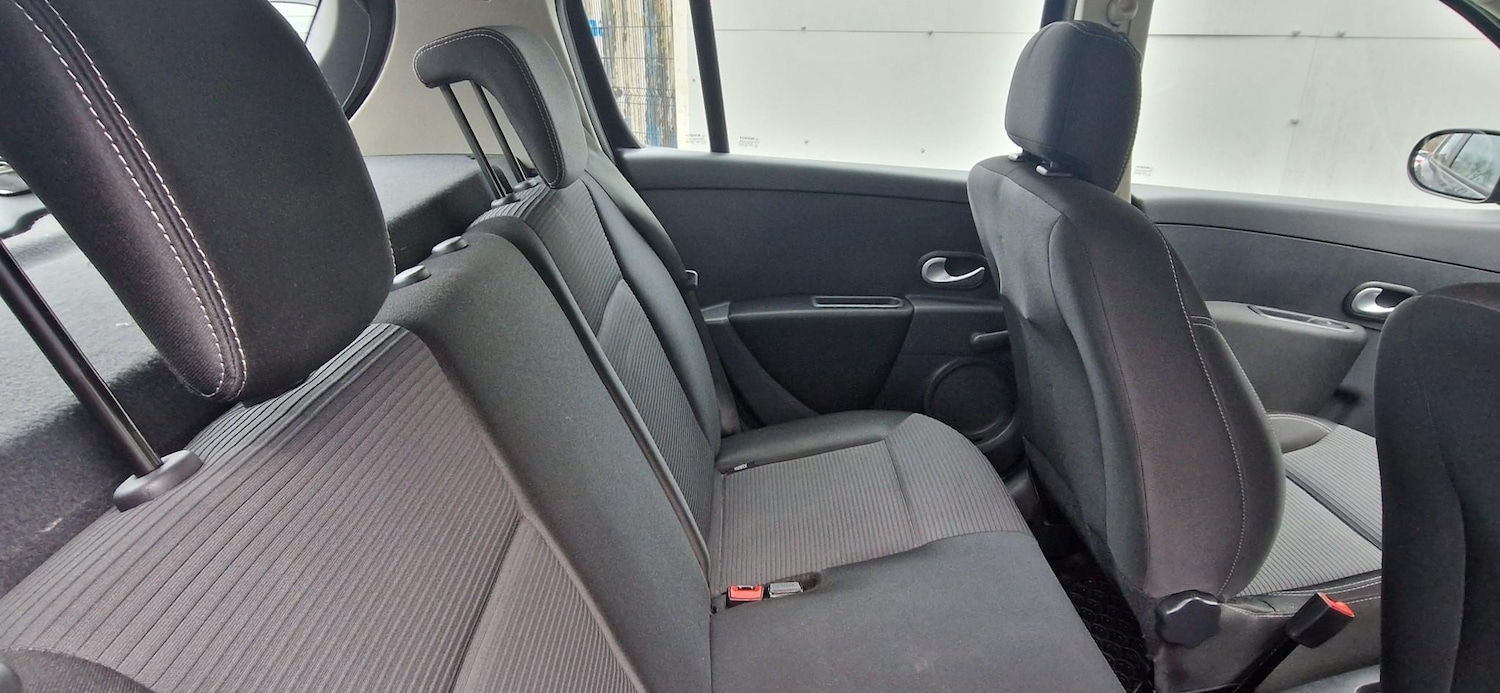 Used Renault Clio 2012 for sale - 77421211: Photo 14