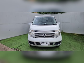 Used Nissan Elgrand  for sale - 75383526: Photo