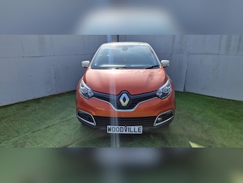 Used Renault Captur 2016 for sale - 77930952: Photo