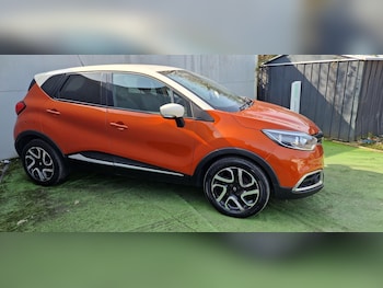 Used Renault Captur 2016 for sale - 77930952: Photo