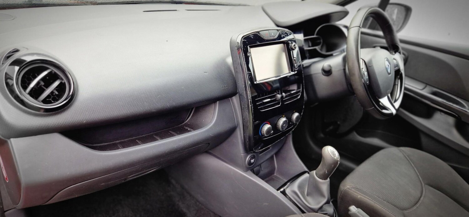 Used Renault Clio 2015 for sale - 77819999: Photo 13