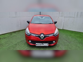 Used Renault Clio 2015 for sale - 77819999: Photo