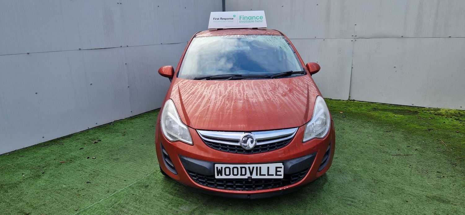 Used Vauxhall Corsa 2011 for sale - 76322634: Photo 2