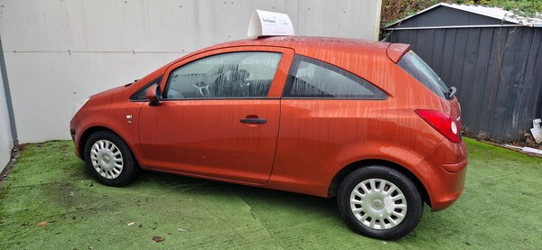 Used Vauxhall Corsa 2011 for sale - 76322634: Photo 6