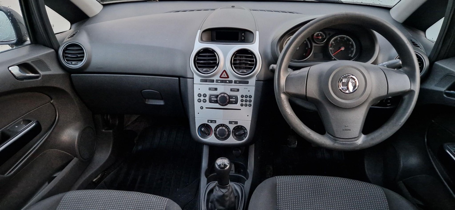 Used Vauxhall Corsa 2011 for sale - 76697299: Photo 11