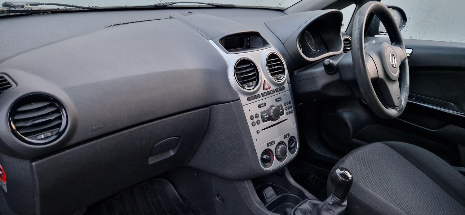 Used Vauxhall Corsa 2011 for sale - 76697299: Photo 12