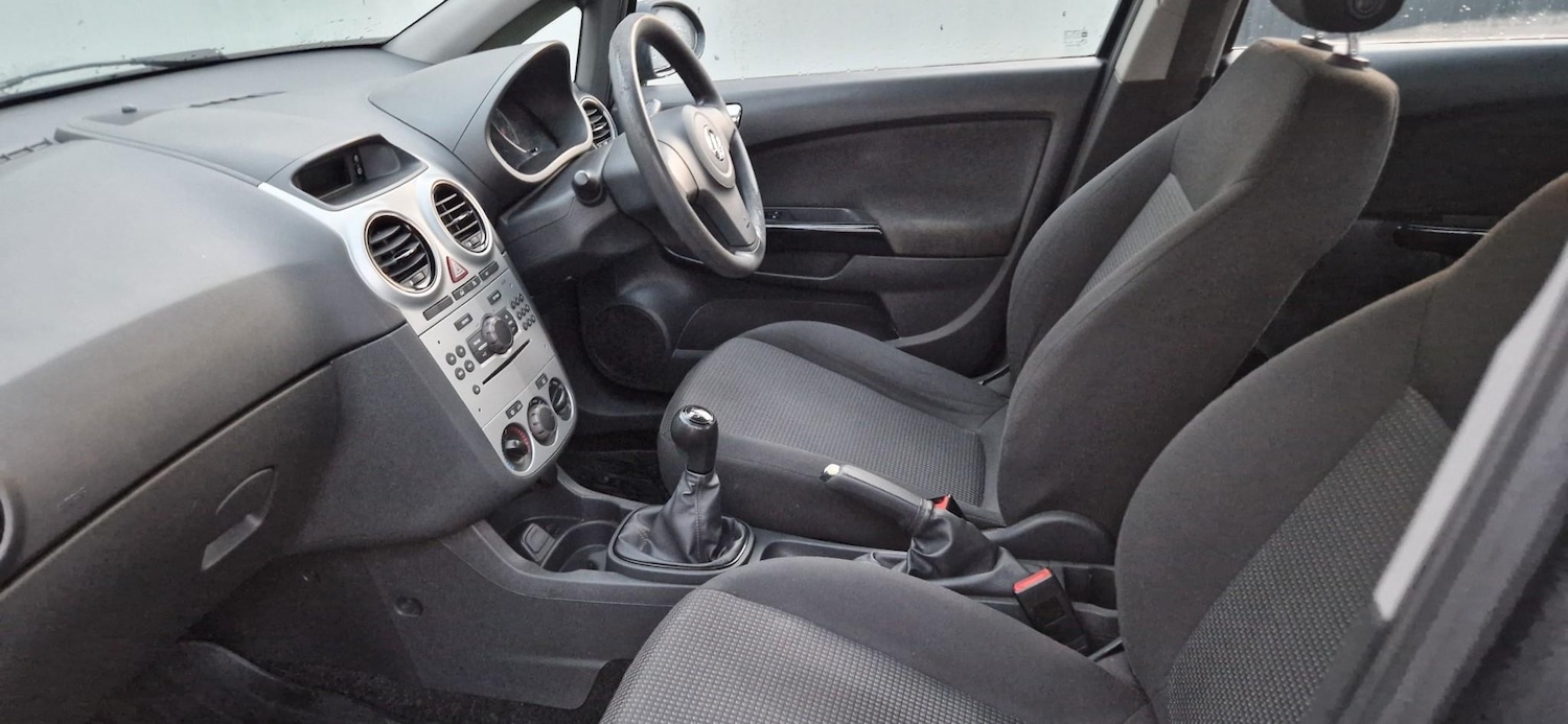 Used Vauxhall Corsa 2011 for sale - 76697299: Photo 13