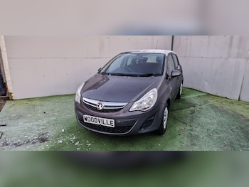 Vauxhall - Corsa