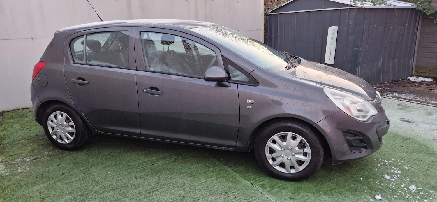 Used Vauxhall Corsa 2011 for sale - 76697299: Photo 4