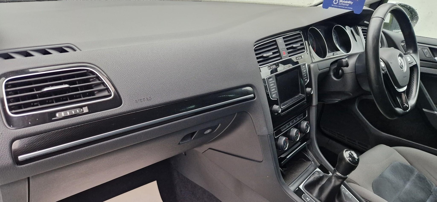 Used Volkswagen Golf 2014 for sale - 77275627: Photo 12