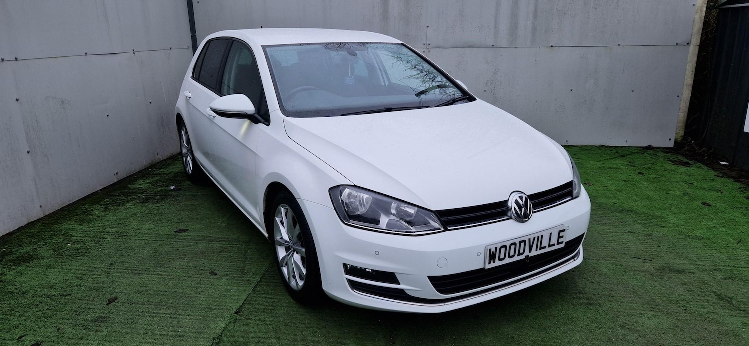 Used Volkswagen Golf 2014 for sale - 77275627: Photo 3