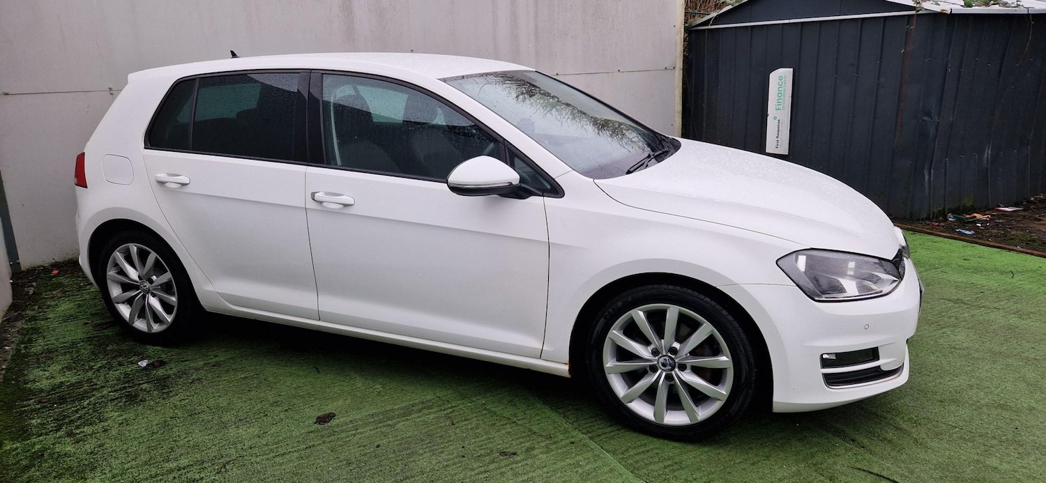 Used Volkswagen Golf 2014 for sale - 77275627: Photo 4