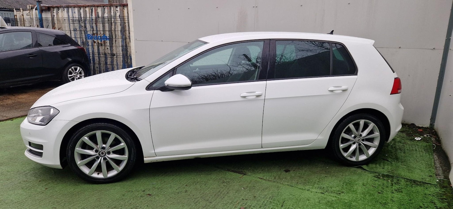 Used Volkswagen Golf 2014 for sale - 77275627: Photo 5