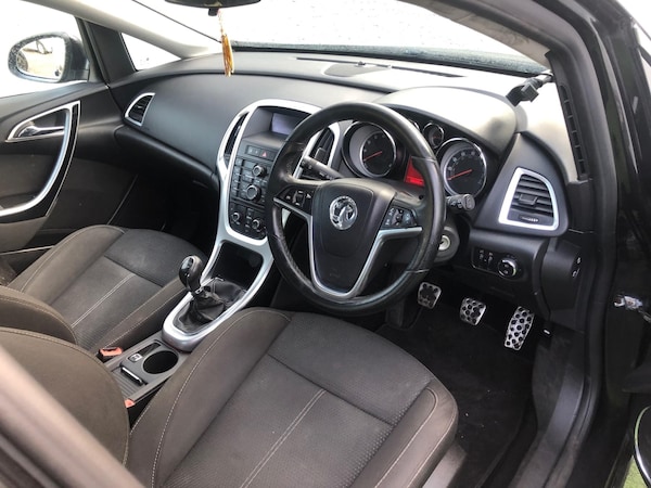 Used Vauxhall Astra 2012 for sale - 71416885: Photo 11