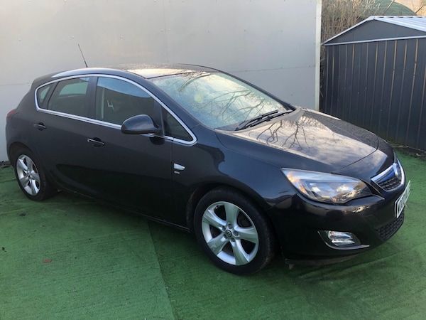 Used Vauxhall Astra 2012 for sale - 71416885: Photo 6