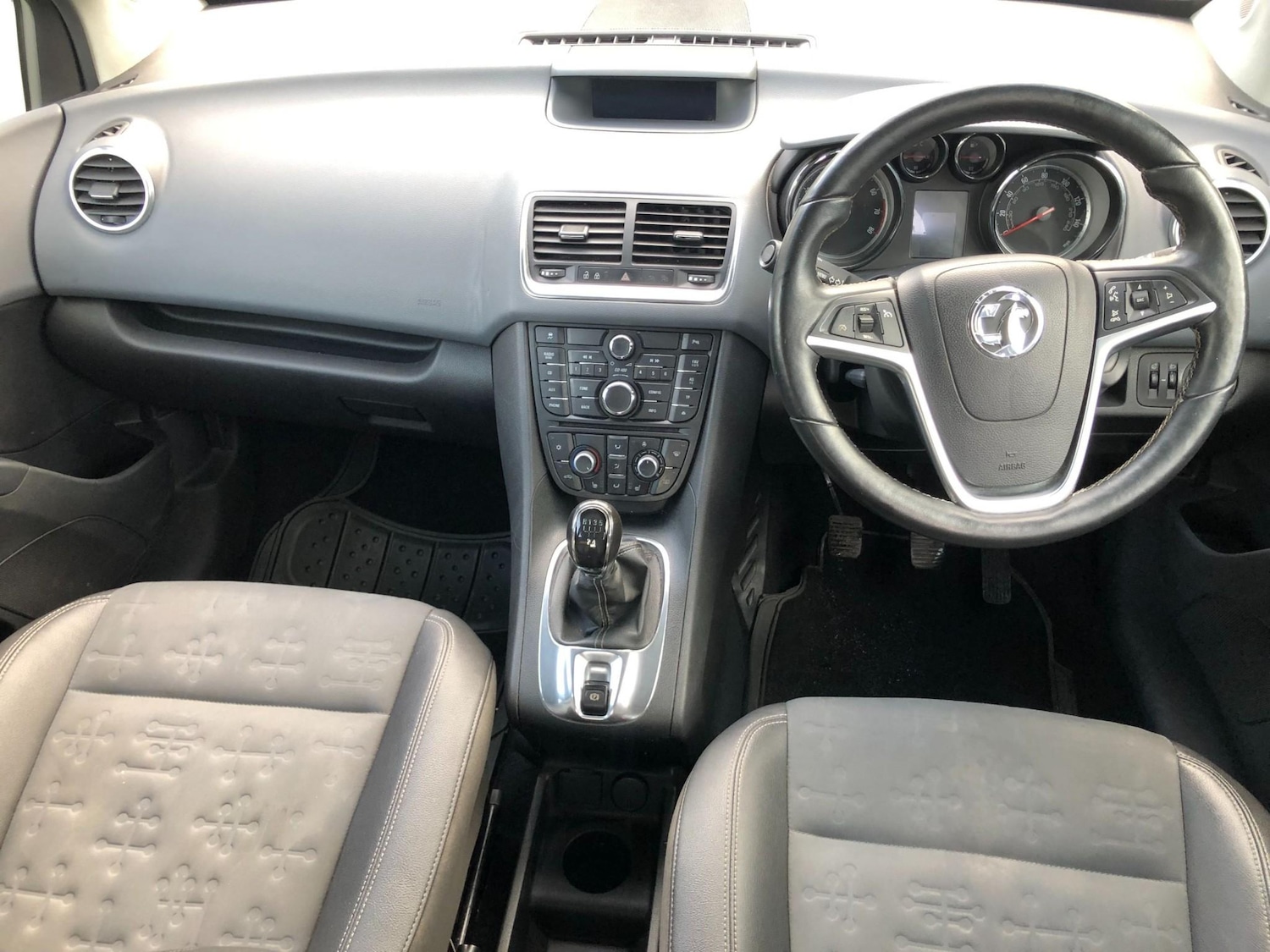 Used Vauxhall Meriva 2013 for sale - 76118106: Photo 14