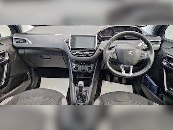 Used Peugeot 208 2014 for sale - 77262639: Photo