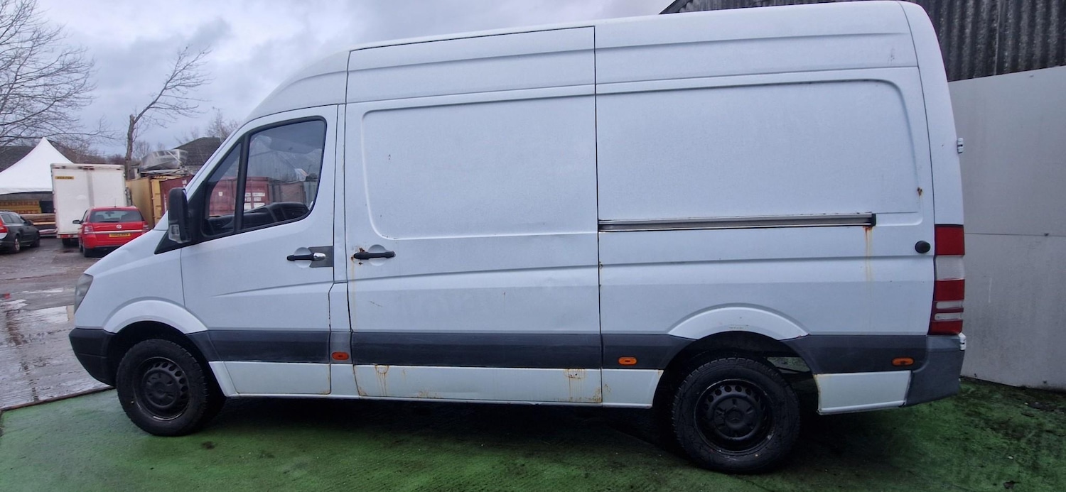Used Mercedes-Benz Sprinter 2010 for sale - 77037074: Photo 7