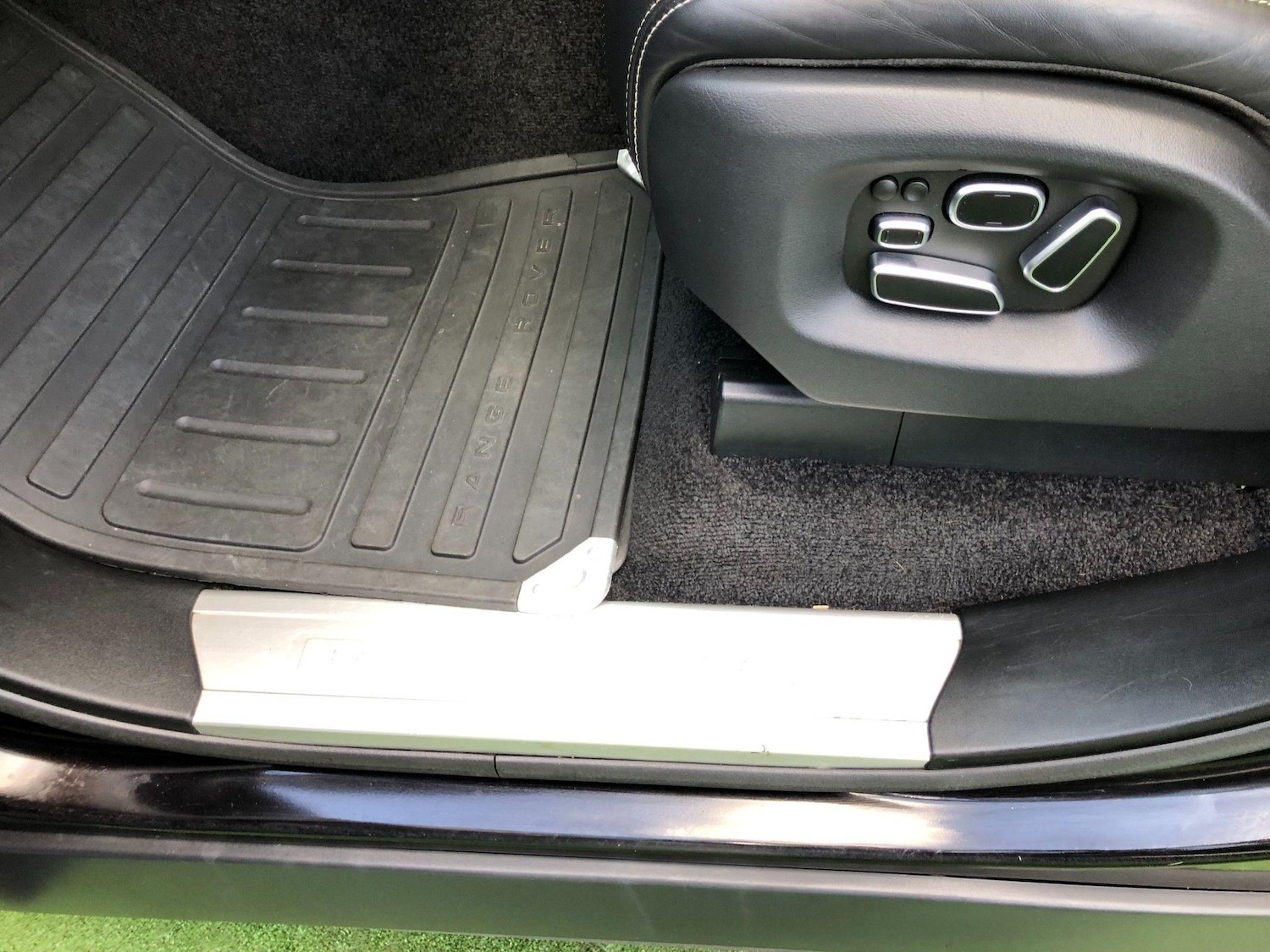 Used Land Rover Range Rover 2013 for sale - 77607918: Photo 18