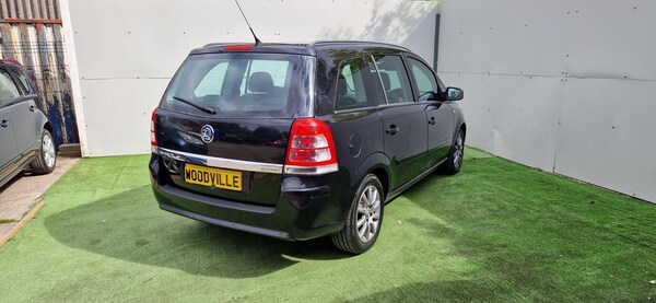 Used Vauxhall Zafira 2010 for sale - 72029665: Photo 11
