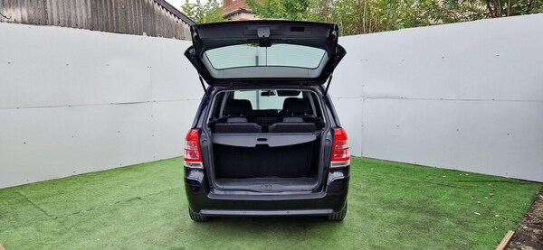 Used Vauxhall Zafira 2010 for sale - 72029665: Photo 14