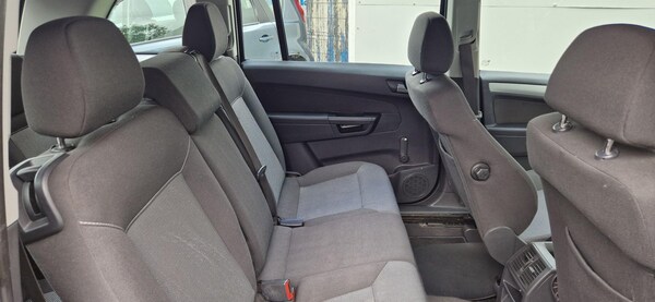 Used Vauxhall Zafira 2010 for sale - 72029665: Photo 20