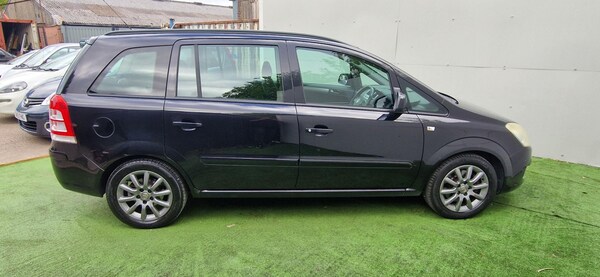 Used Vauxhall Zafira 2010 for sale - 72029665: Photo 8