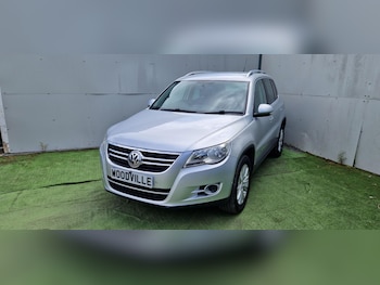 Used Volkswagen Tiguan 2011 for sale - 79288024: Photo
