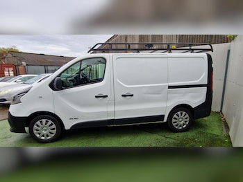 Used Renault Trafic 2017 for sale - 76453172: Photo