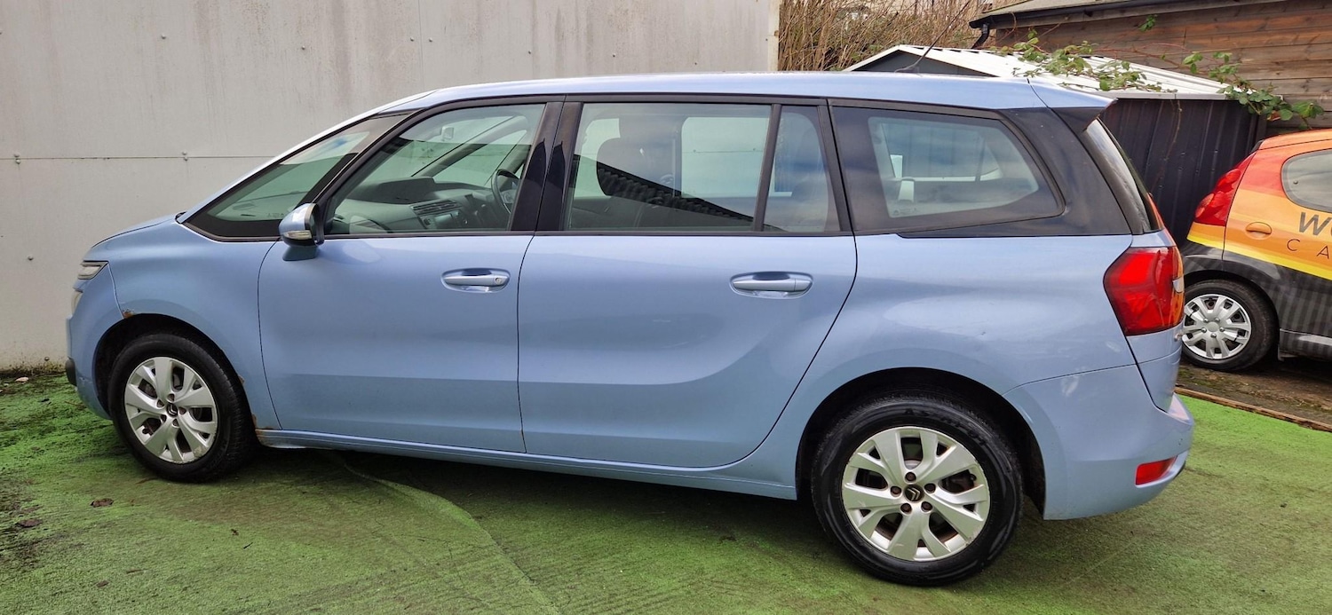 Used Citroen C4 Picasso 2015 for sale - 77301596: Photo 4