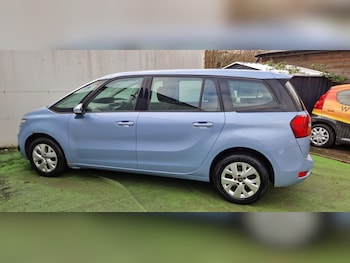 Used Citroen C4 Picasso 2015 for sale - 77301596: Photo