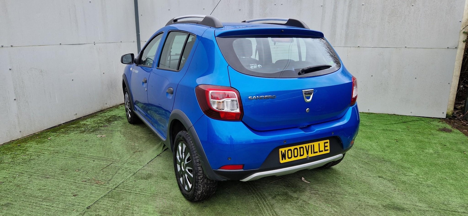 Used Dacia Sandero 2014 for sale - 77368021: Photo 10