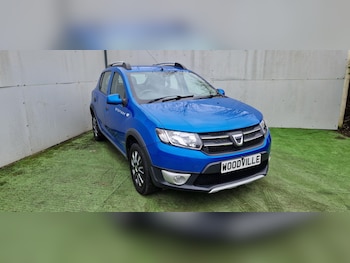 Used Dacia Sandero 2014 for sale - 77368021: Photo