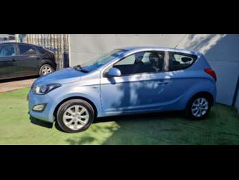 Used Hyundai i20 2012 for sale - 74637610: Photo