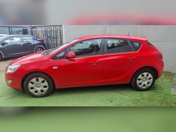 Used Vauxhall Astra 2012 for sale - 79182356: Photo