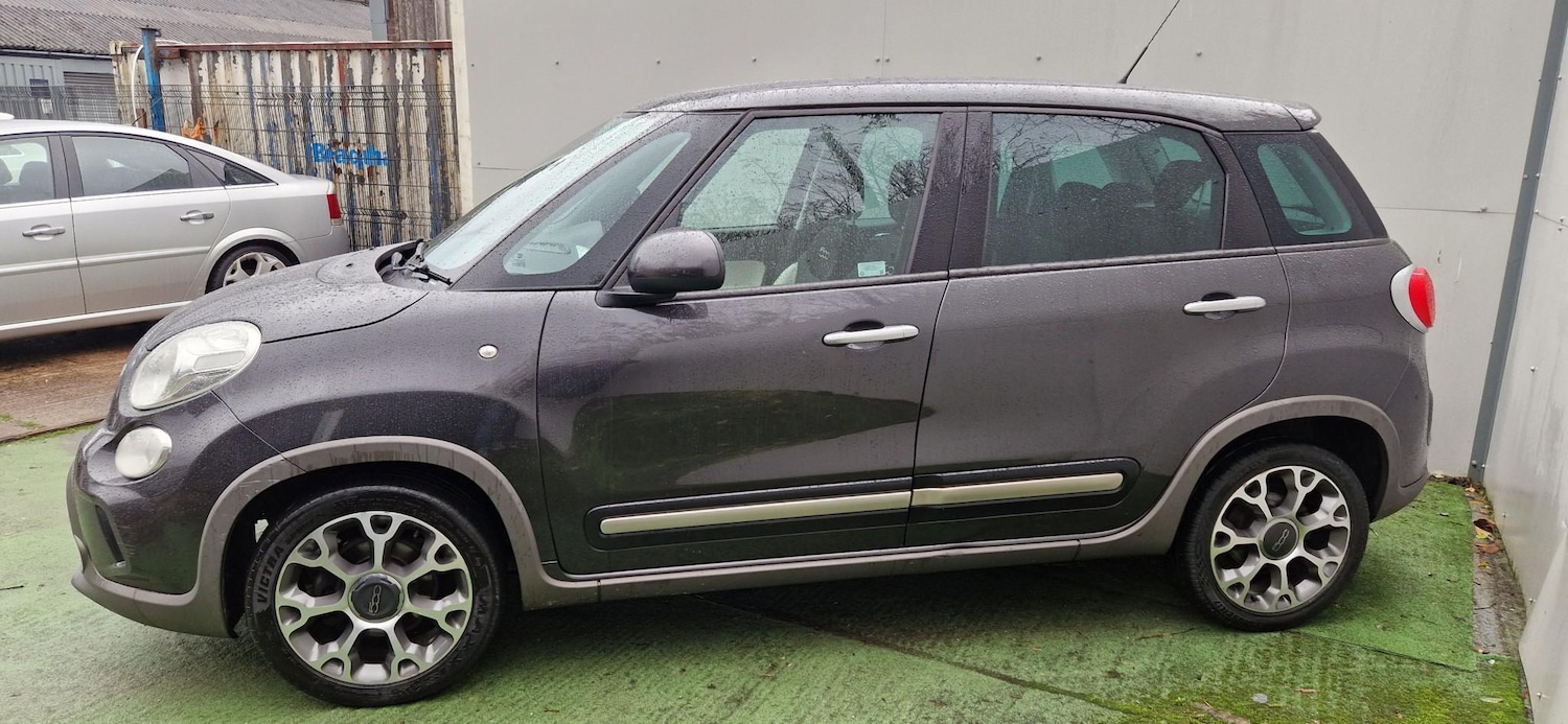 Used Fiat 500L 2015 for sale - 76494996: Photo 4