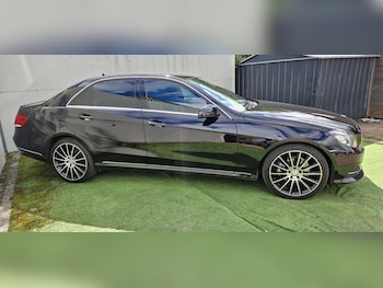 Used Mercedes-Benz E Class 2014 for sale - 79369685: Photo