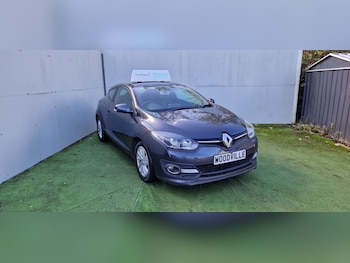 Used Renault Megane 2015 for sale - 75726804: Photo