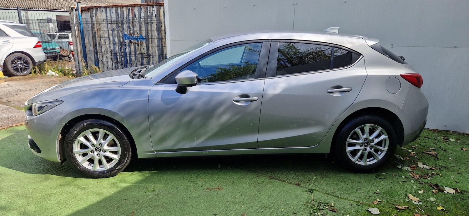 Used Mazda Mazda3 2013 for sale - 75726803: Photo 5