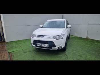 2015 (15) - Outlander Gx 3 Di-d 5-Door