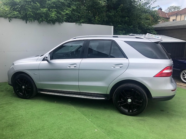 Used Mercedes-Benz M-Class 2012 for sale - 74883898: Photo 5